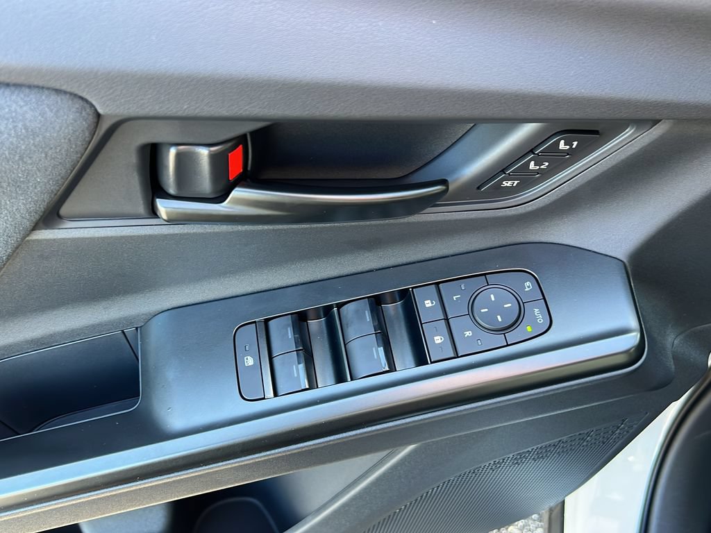 New 2026 Toyota C-HR AWD/4WD image 11
