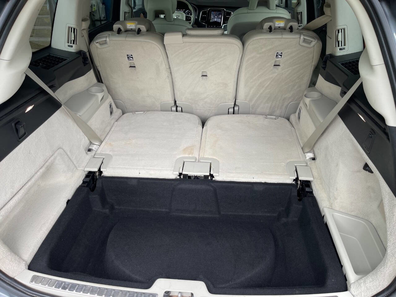 Used 2016 Volvo XC90 T6 Inscription w/ Vision Package image 5