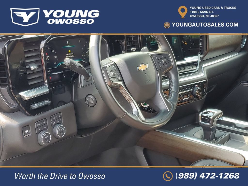 Certified 2025 Chevrolet Silverado 1500 High Country w/ Technology Package AWD/4WD image 11