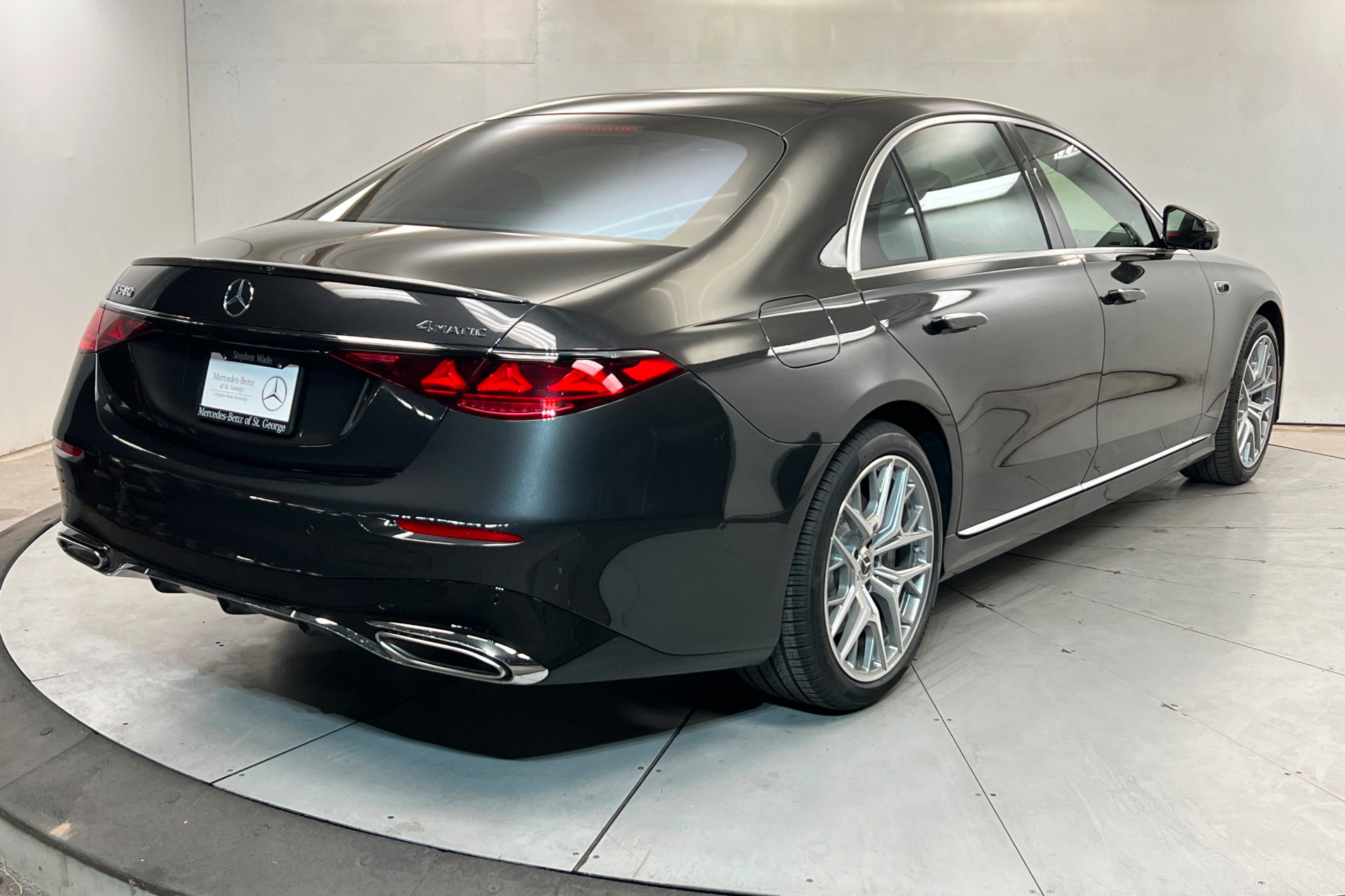 New 2027 Mercedes-Benz S 580 4MATIC Sedan image 5
