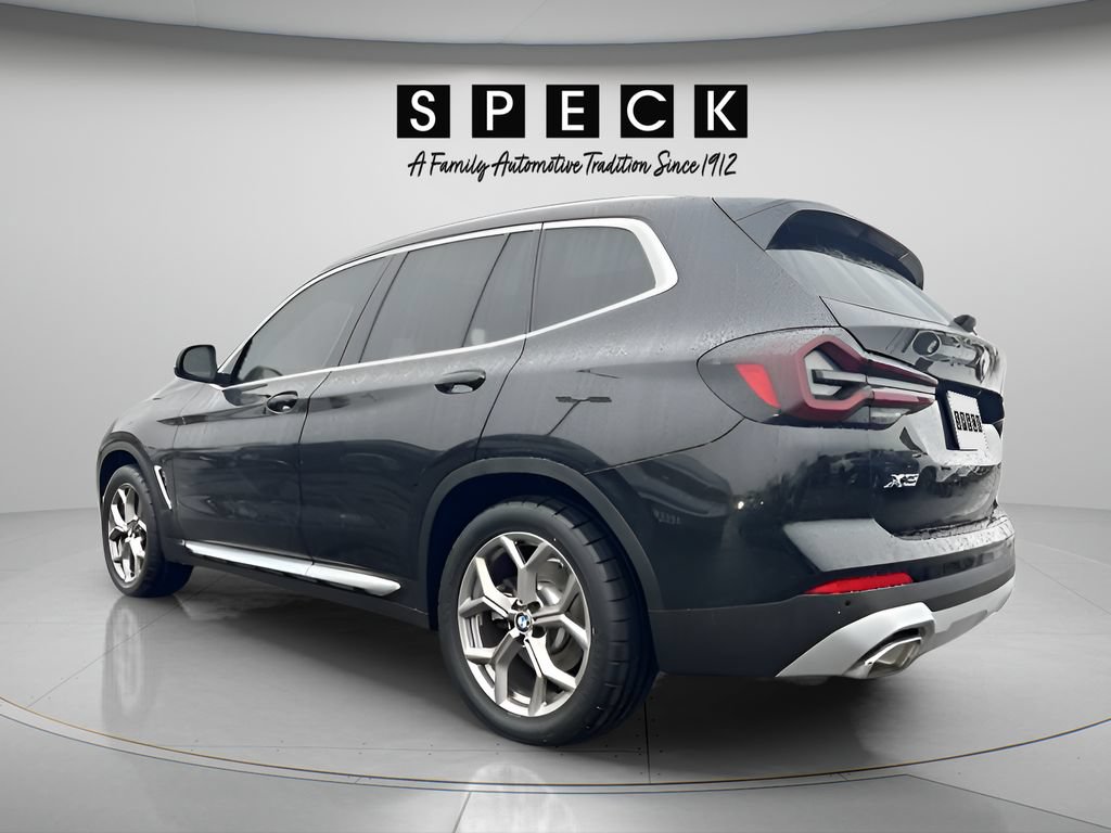 Used 2022 BMW X3 xDrive30i w/ Convenience Package AWD/4WD image 3