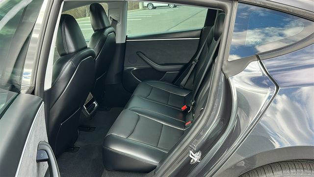Used 2025 Tesla Model 3 Long Range image 16
