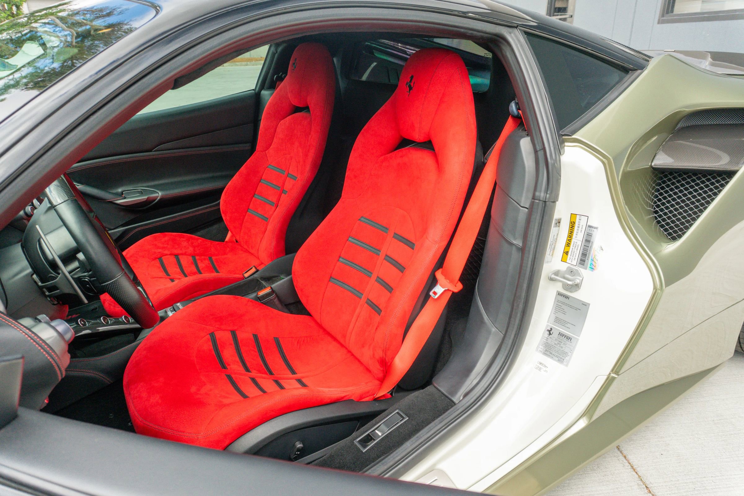 Used 2018 Ferrari 488 GTB RWD image 58