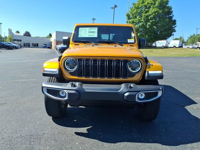 New 2026 Jeep Gladiator Sport AWD/4WD image 2