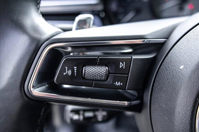 Used 2022 Porsche Macan S AWD/4WD image 14