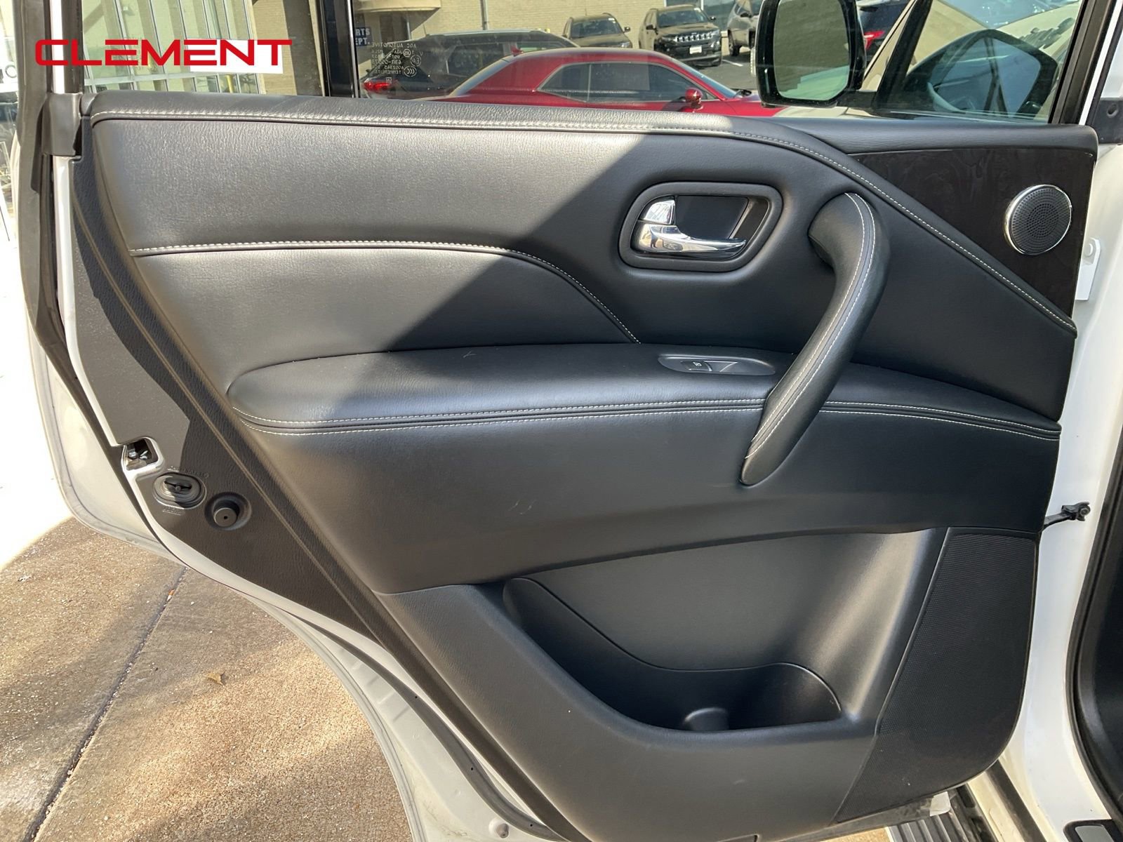 Used 2024 INFINITI QX80 Luxe image 21