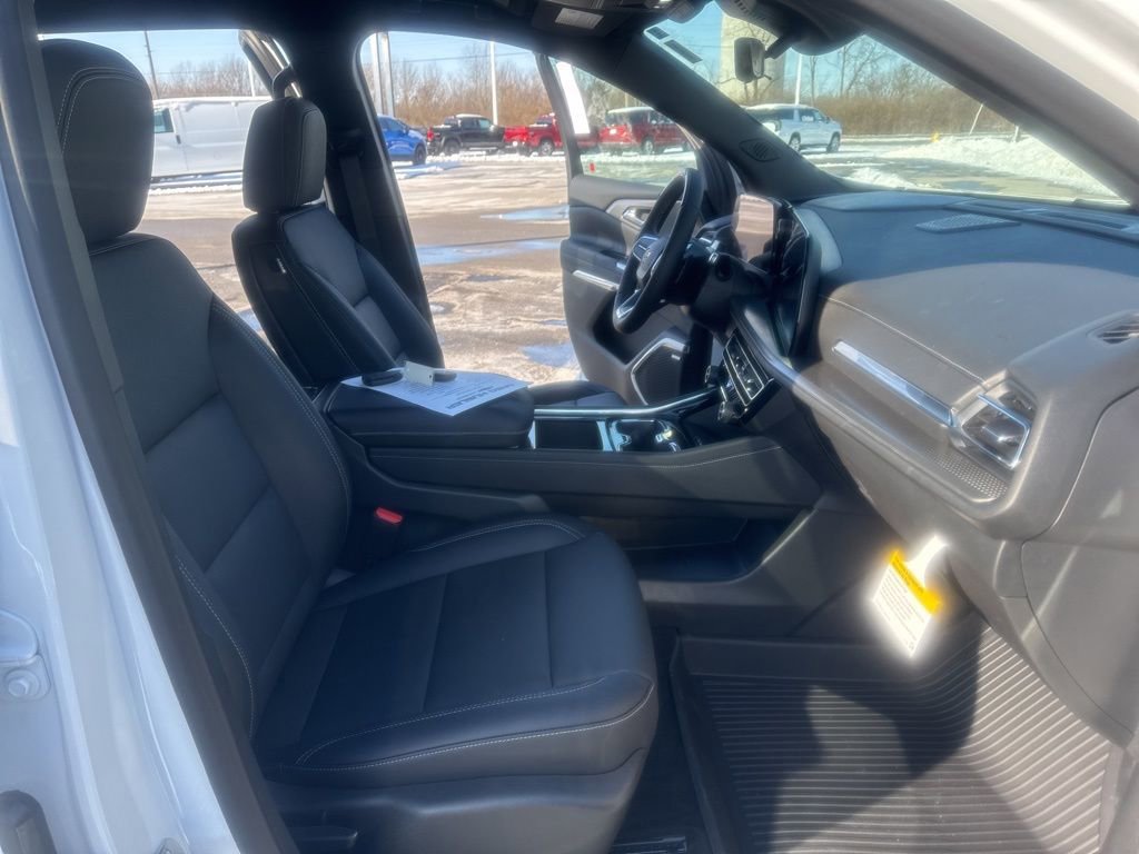 New 2026 Chevrolet Traverse LT w/ Enhanced Driving Package image 28