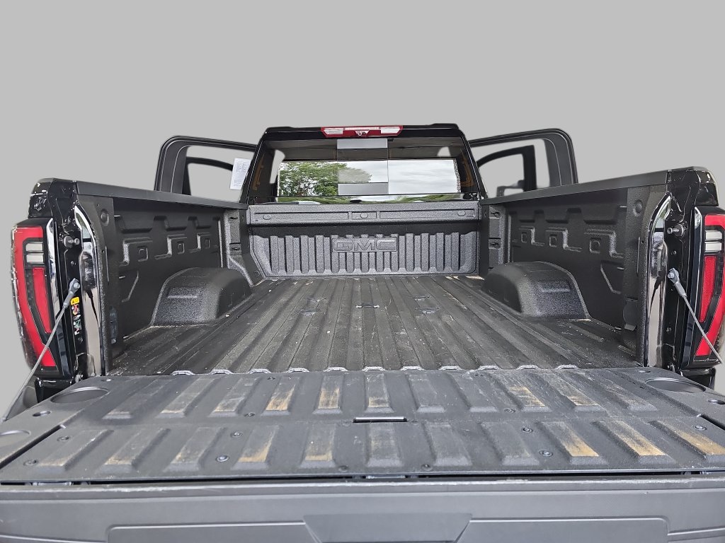 Used 2026 GMC Sierra 2500 AT4 w/ AT4 Premium Plus Package AWD/4WD image 15