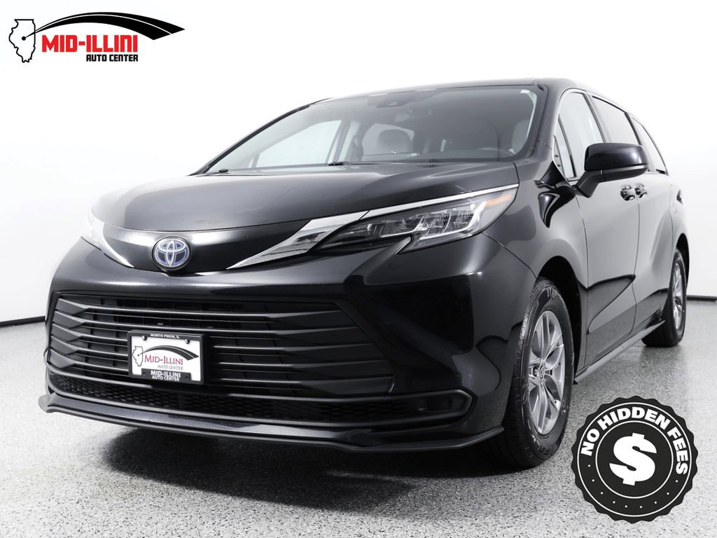 Used 2023 Toyota Sienna LE
