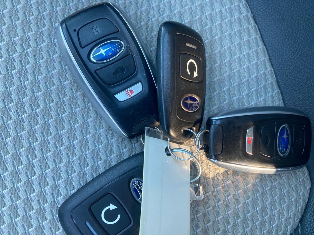 Used 2023 Subaru Forester Premium image 33