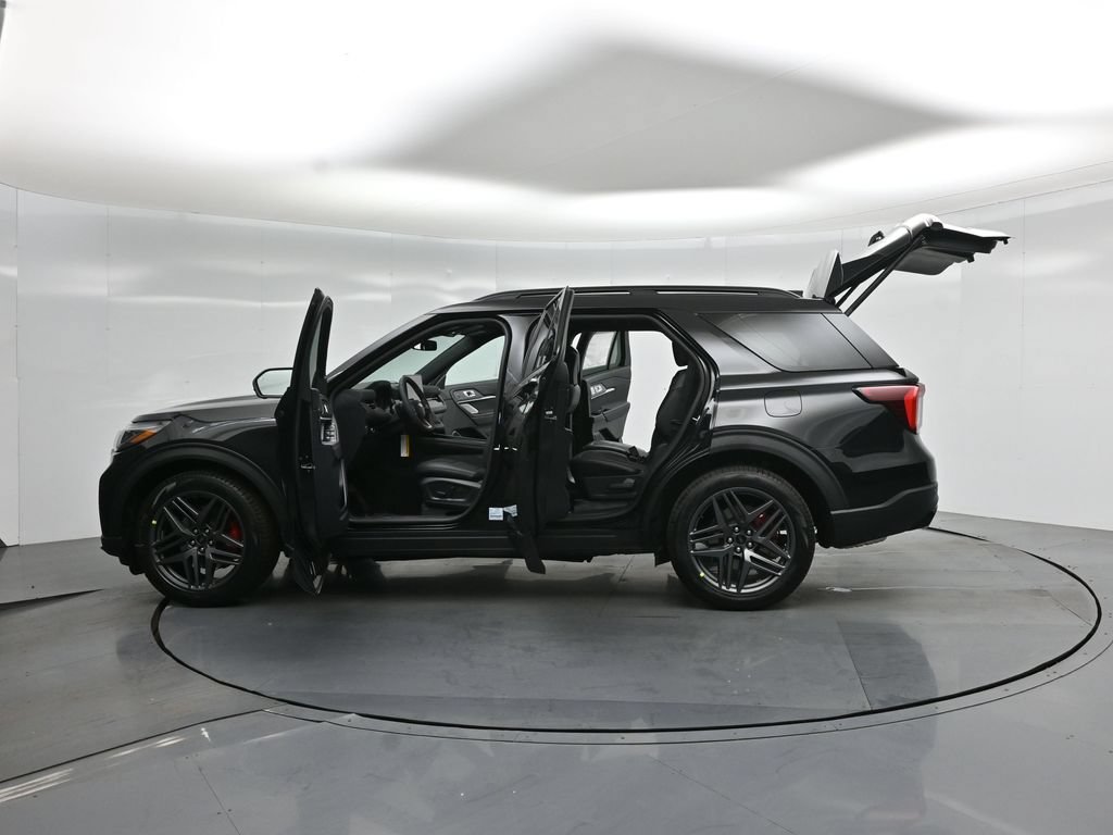 New 2026 Ford Explorer ST AWD/4WD image 35
