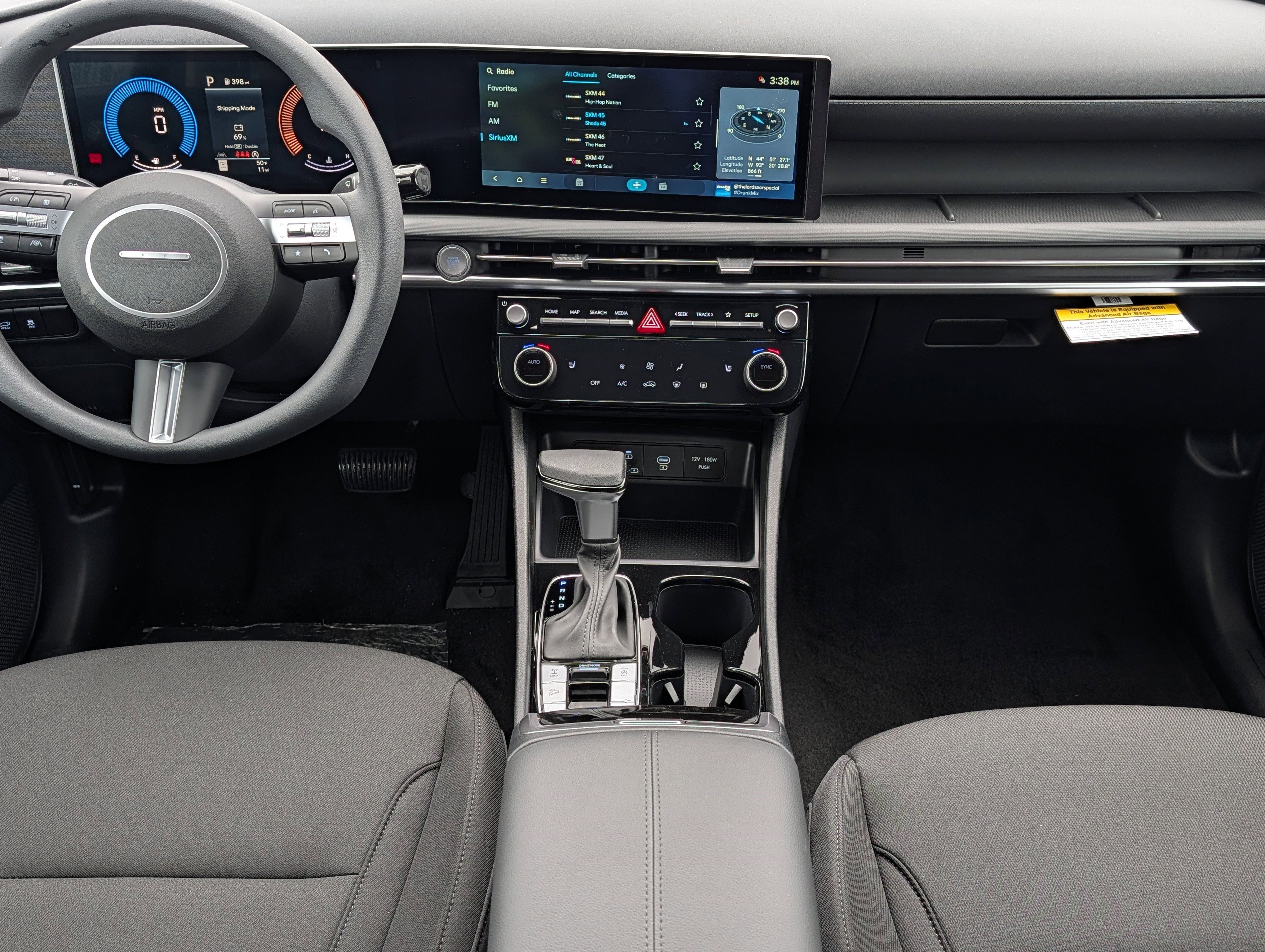 New 2026 Hyundai Tucson SEL image 9