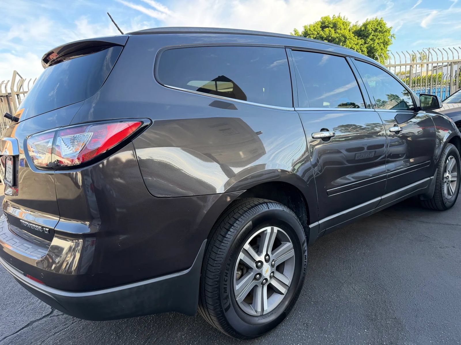 Used 2015 Chevrolet Traverse LT FWD image 22