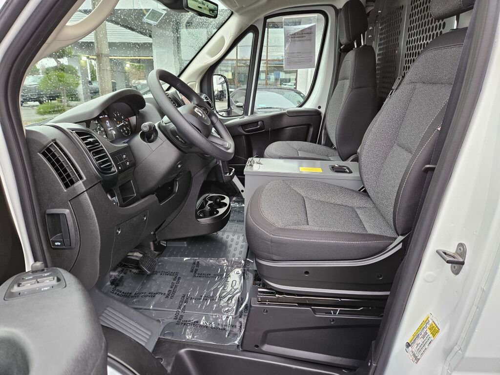 Used 2025 RAM ProMaster 1500 w/ Safety Group image 15