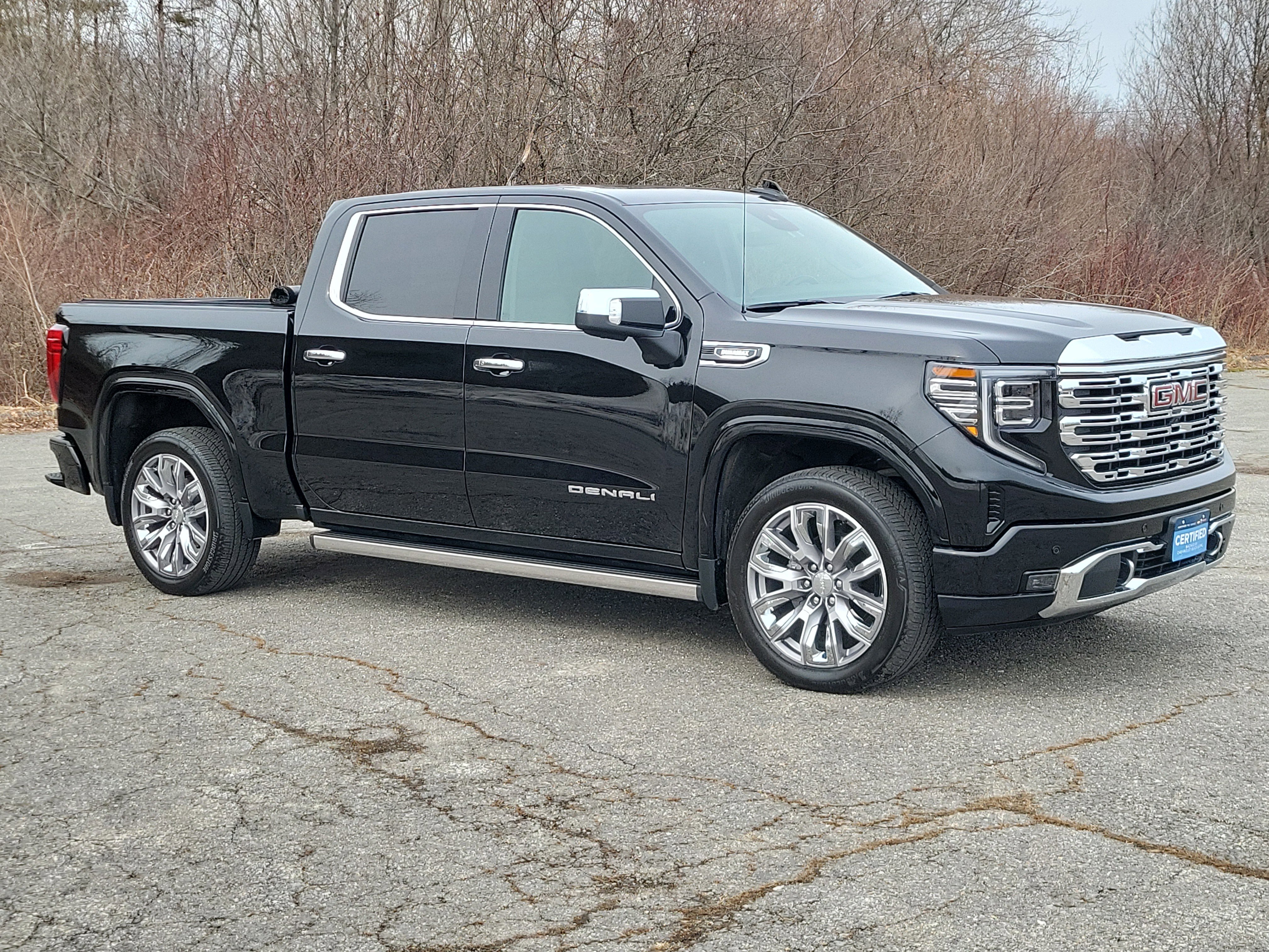 Certified 2025 GMC Sierra 1500 Denali image 3