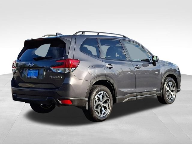 Used 2023 Subaru Forester Premium AWD/4WD image 6