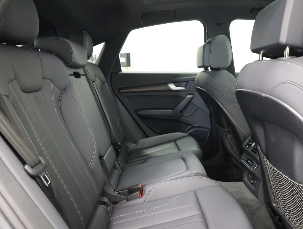 Used 2023 Audi Q5 2.0T Premium Plus w/ Premium Plus Package AWD/4WD image 24