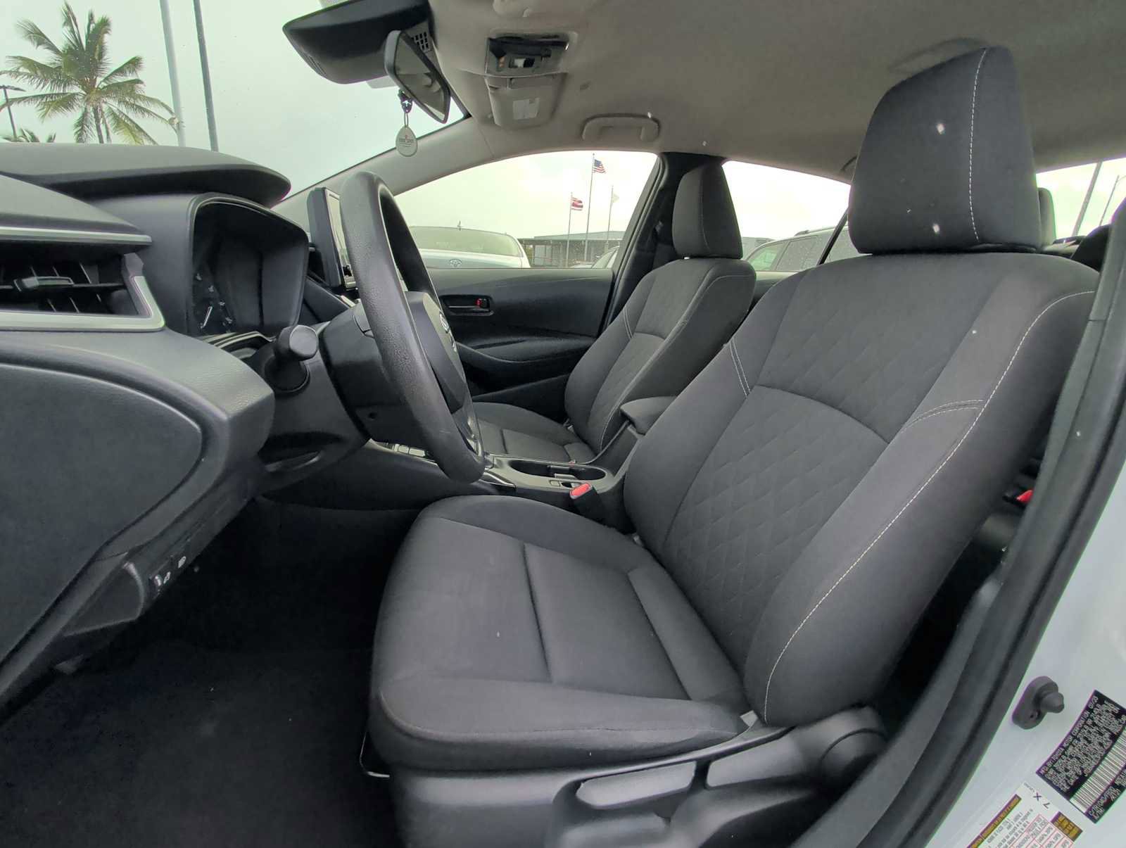 Used 2023 Toyota Corolla LE image 13