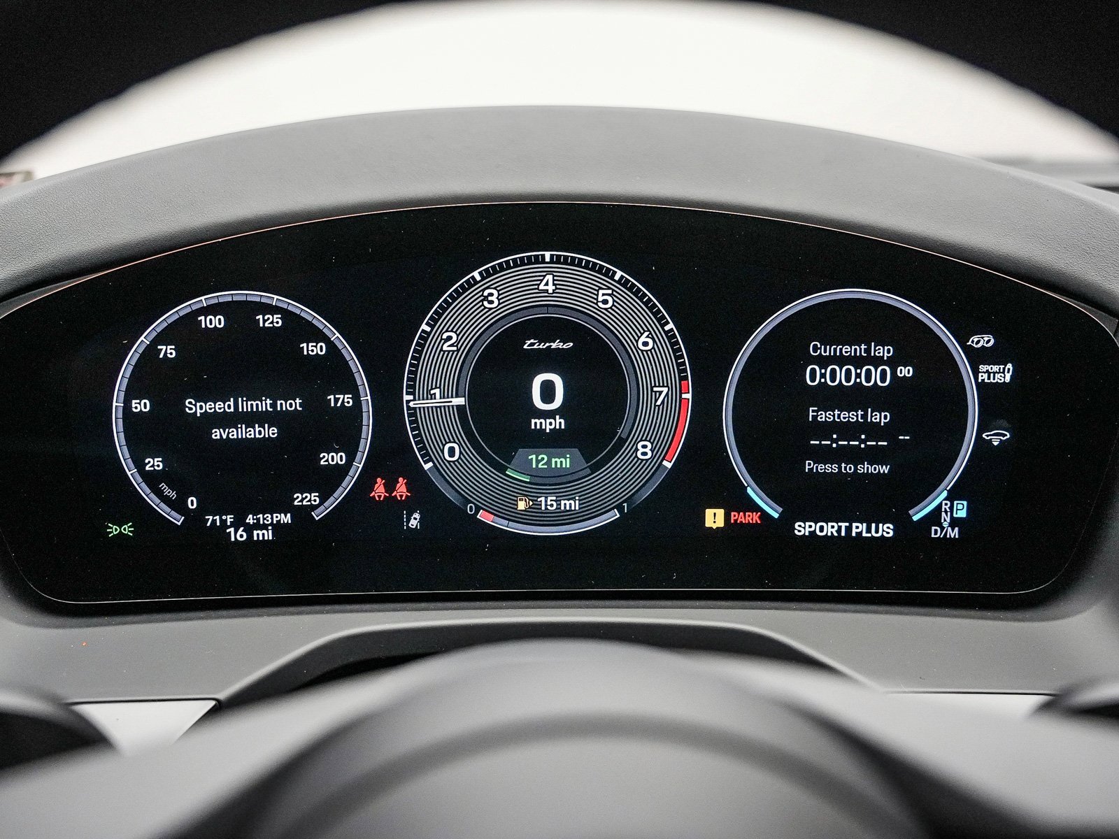 Certified 2025 Porsche Panamera Turbo image 31