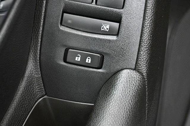 Used 2019 Chevrolet Trax LT w/ Driver Confidence Package AWD/4WD image 14