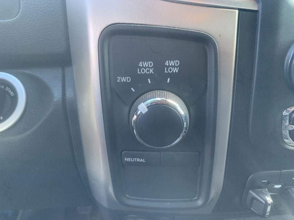 Used 2017 RAM 2500 Big Horn w/ Sport Appearance Group AWD/4WD image 23