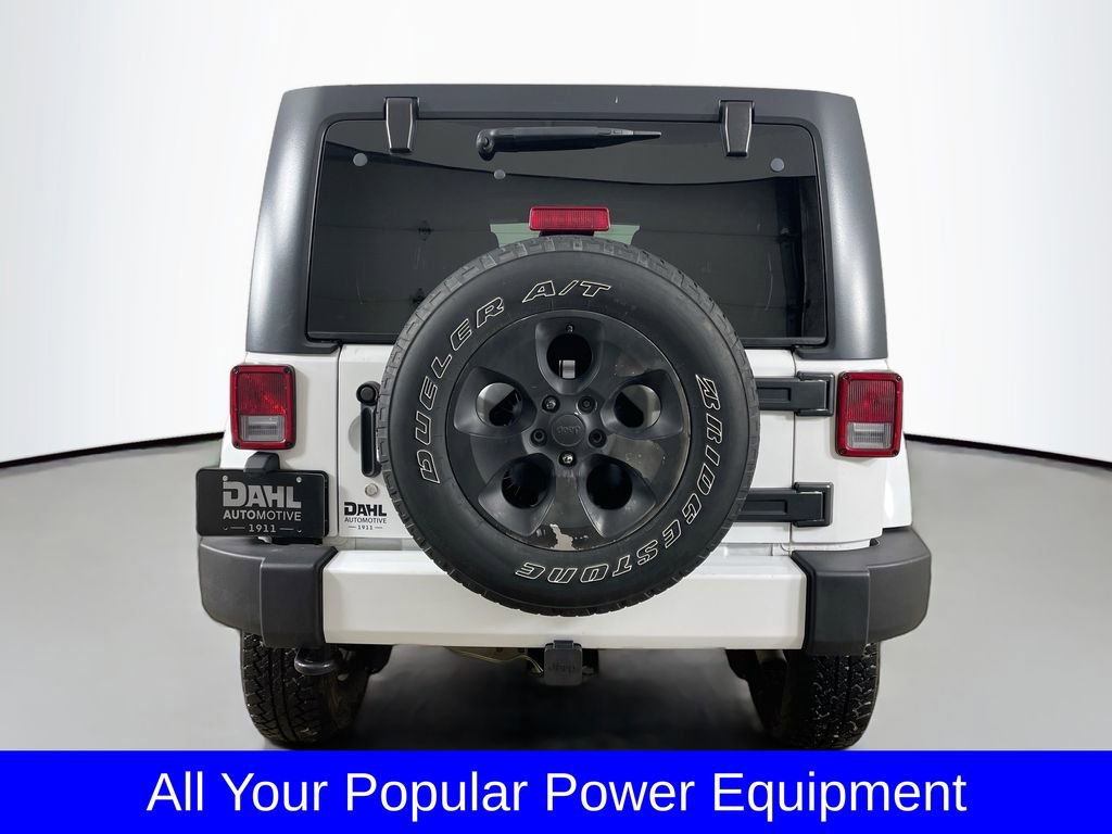 Used 2016 Jeep Wrangler Unlimited Sahara image 8