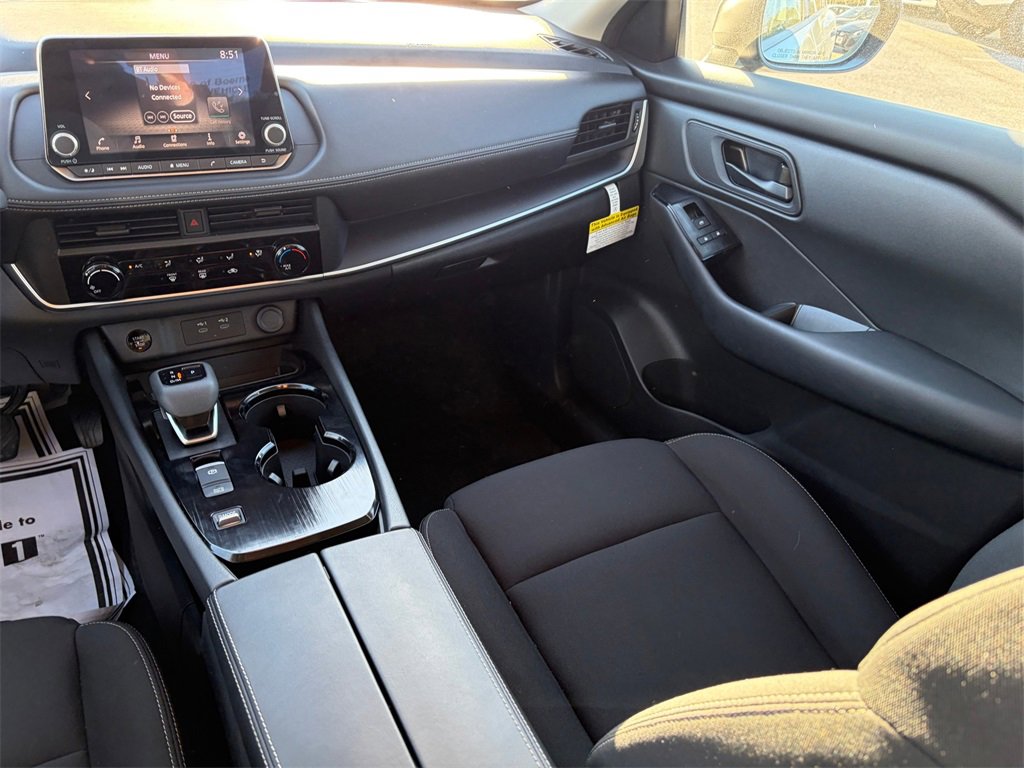 Certified 2025 Nissan Rogue S image 18