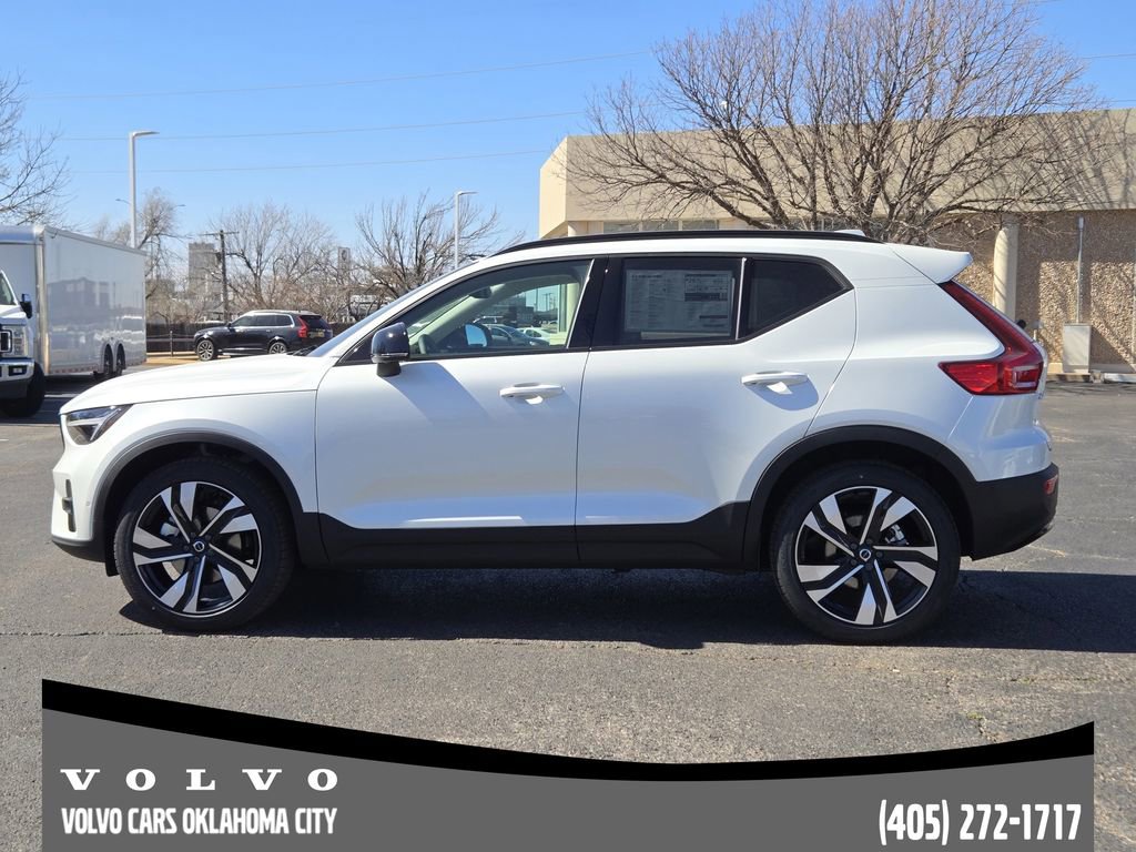 New 2026 Volvo XC40 B5 Ultra w/ Protection Package Premier AWD/4WD image 3