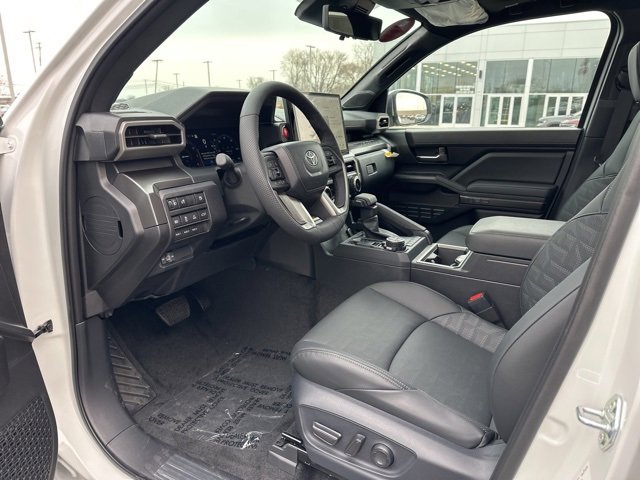 New 2025 Toyota Tacoma TRD Off-Road image 24