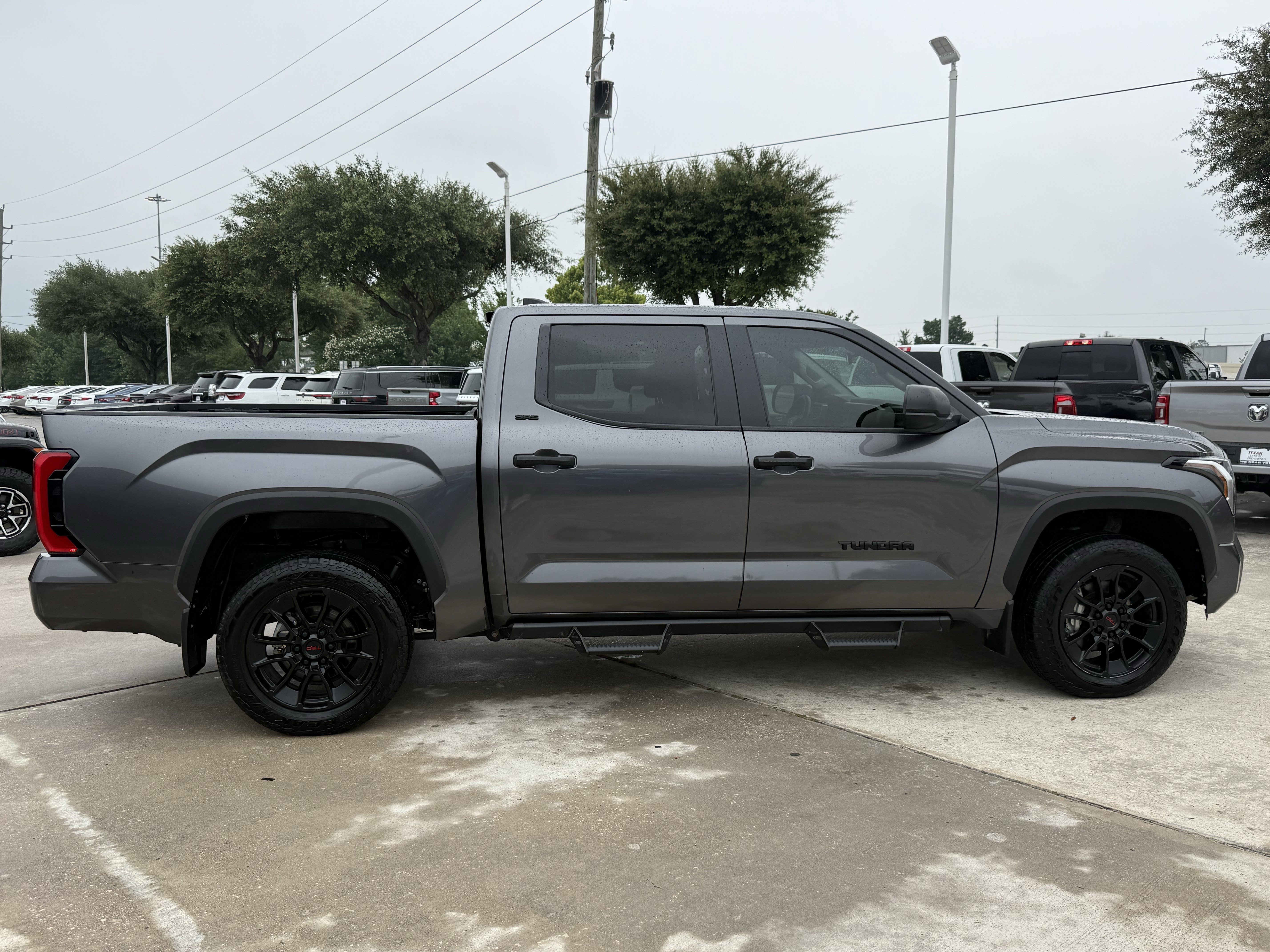 Used 2024 Toyota Tundra SR5 AWD/4WD image 3