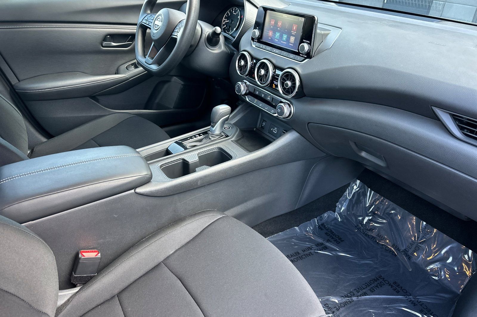 Certified 2025 Nissan Sentra S FWD image 19