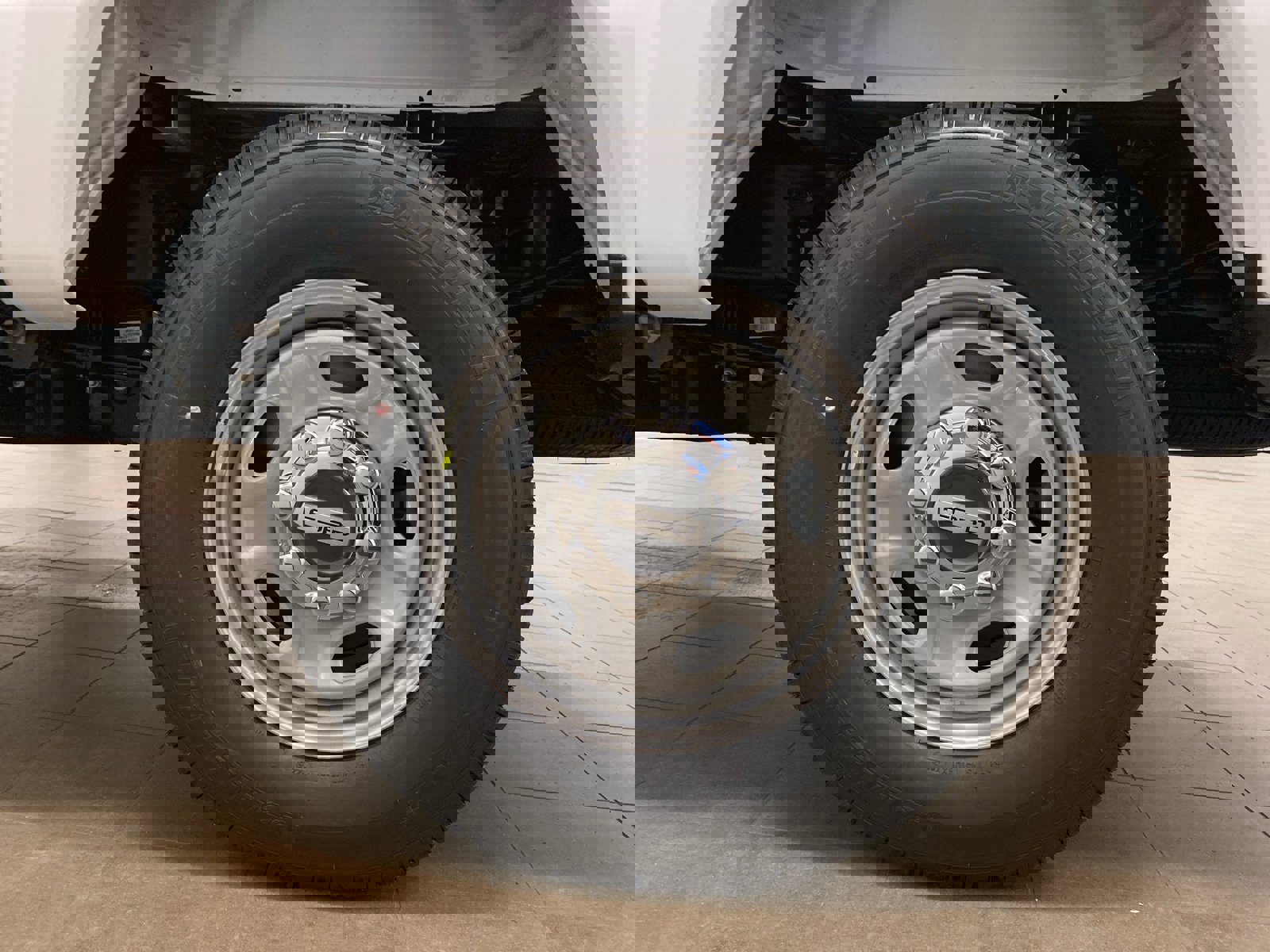 New 2026 Ford F250 XL w/ XL Chrome Package image 23