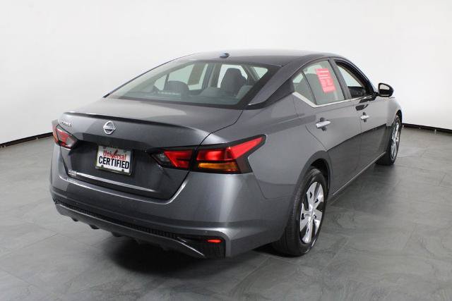 Certified 2025 Nissan Altima 2.5 S FWD image 4