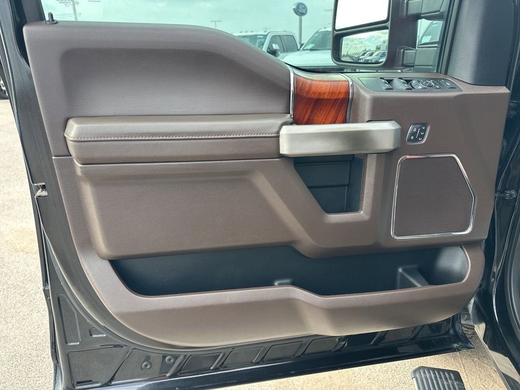 Used 2021 Ford F250 King Ranch w/ King Ranch Ultimate Package image 11