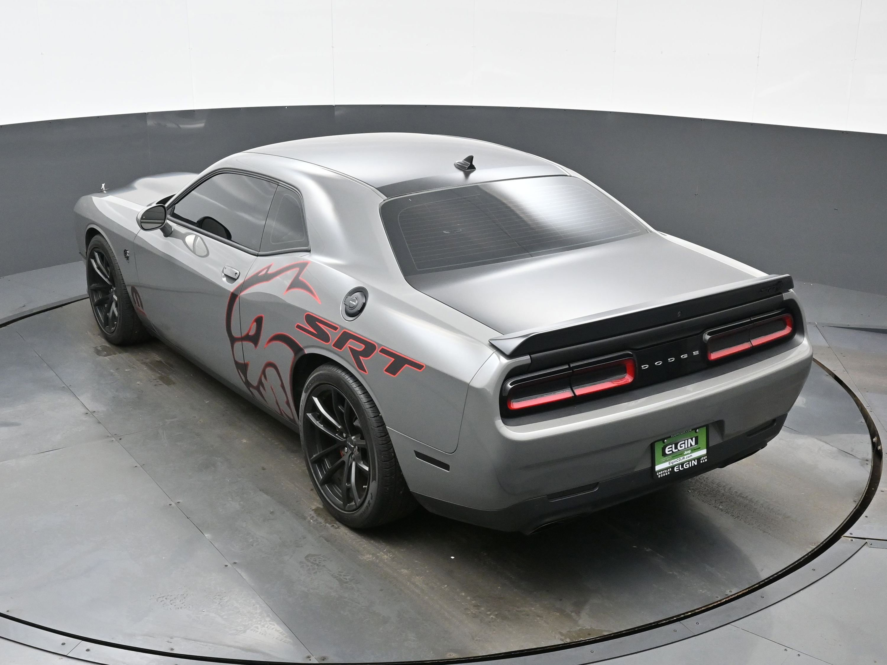 Used 2023 Dodge Challenger SRT Hellcat w/ Driver Convenience Group RWD image 31