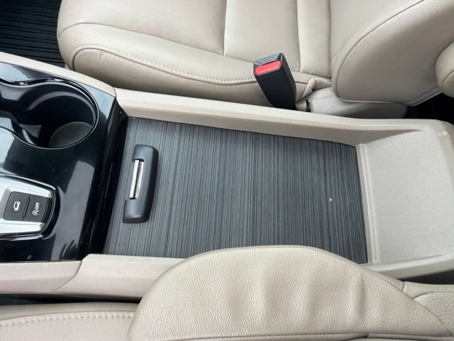 Used 2020 Honda Pilot Touring image 28