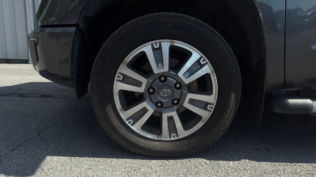 Used 2018 Toyota Tundra Platinum AWD/4WD image 21