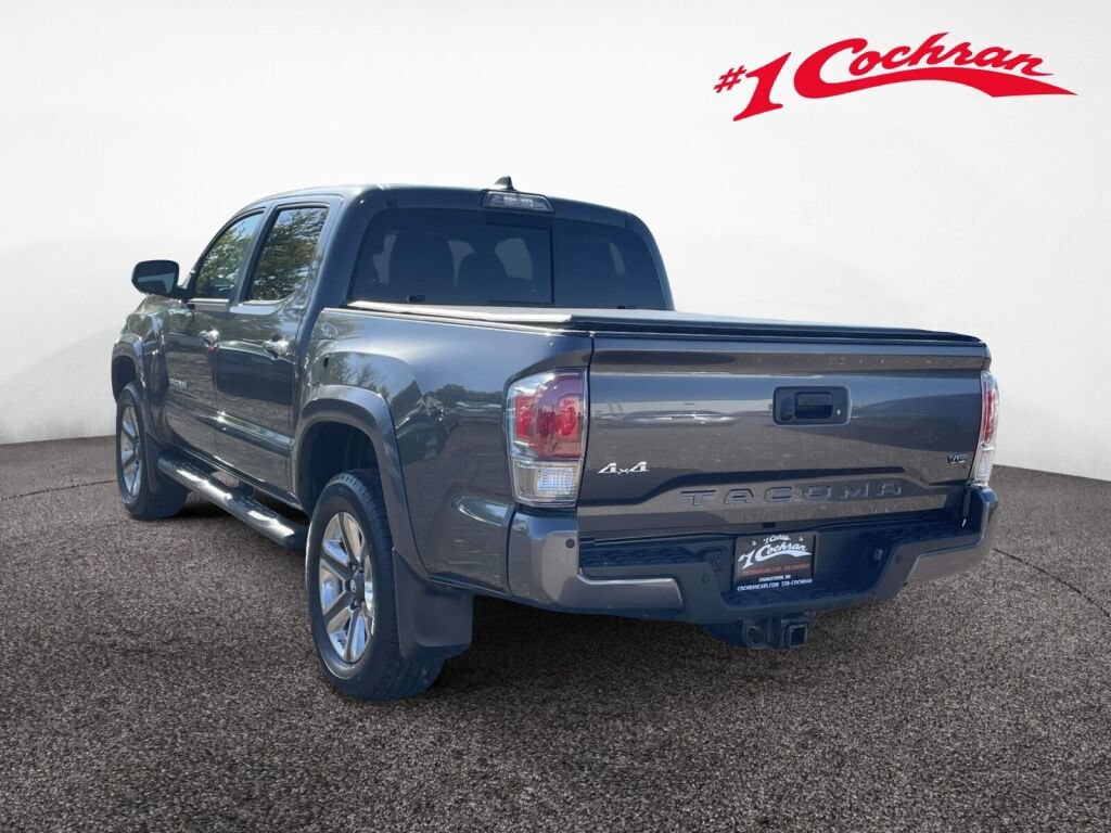 Used 2018 Toyota Tacoma Limited AWD/4WD image 9