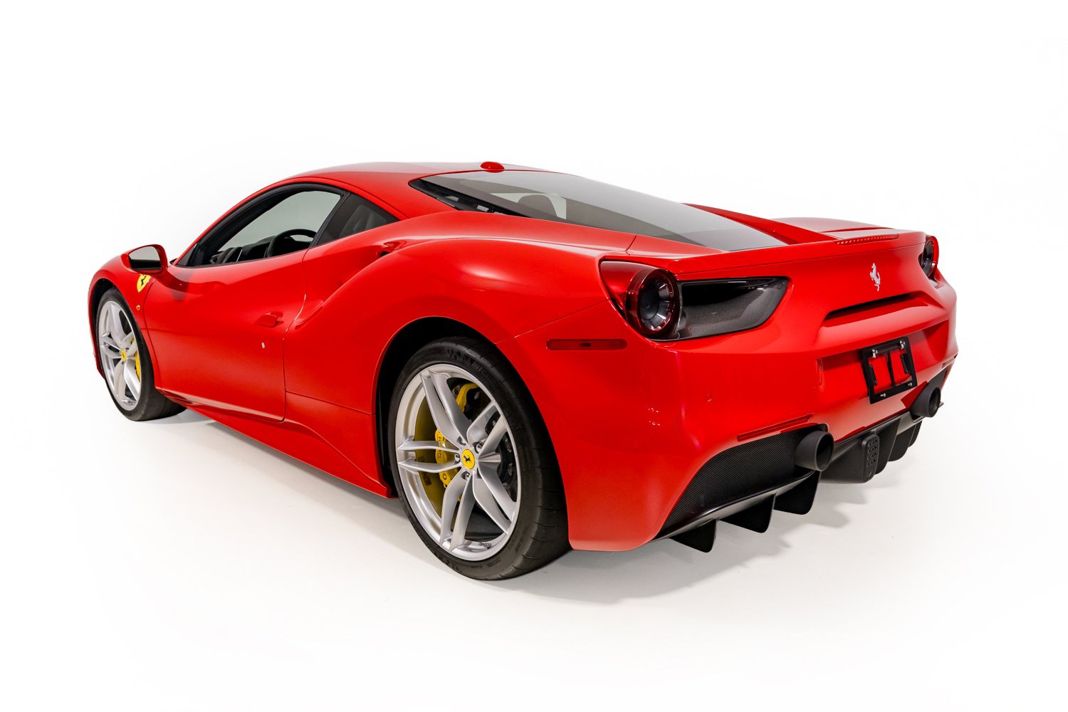 Used 2019 Ferrari 488 GTB RWD image 4