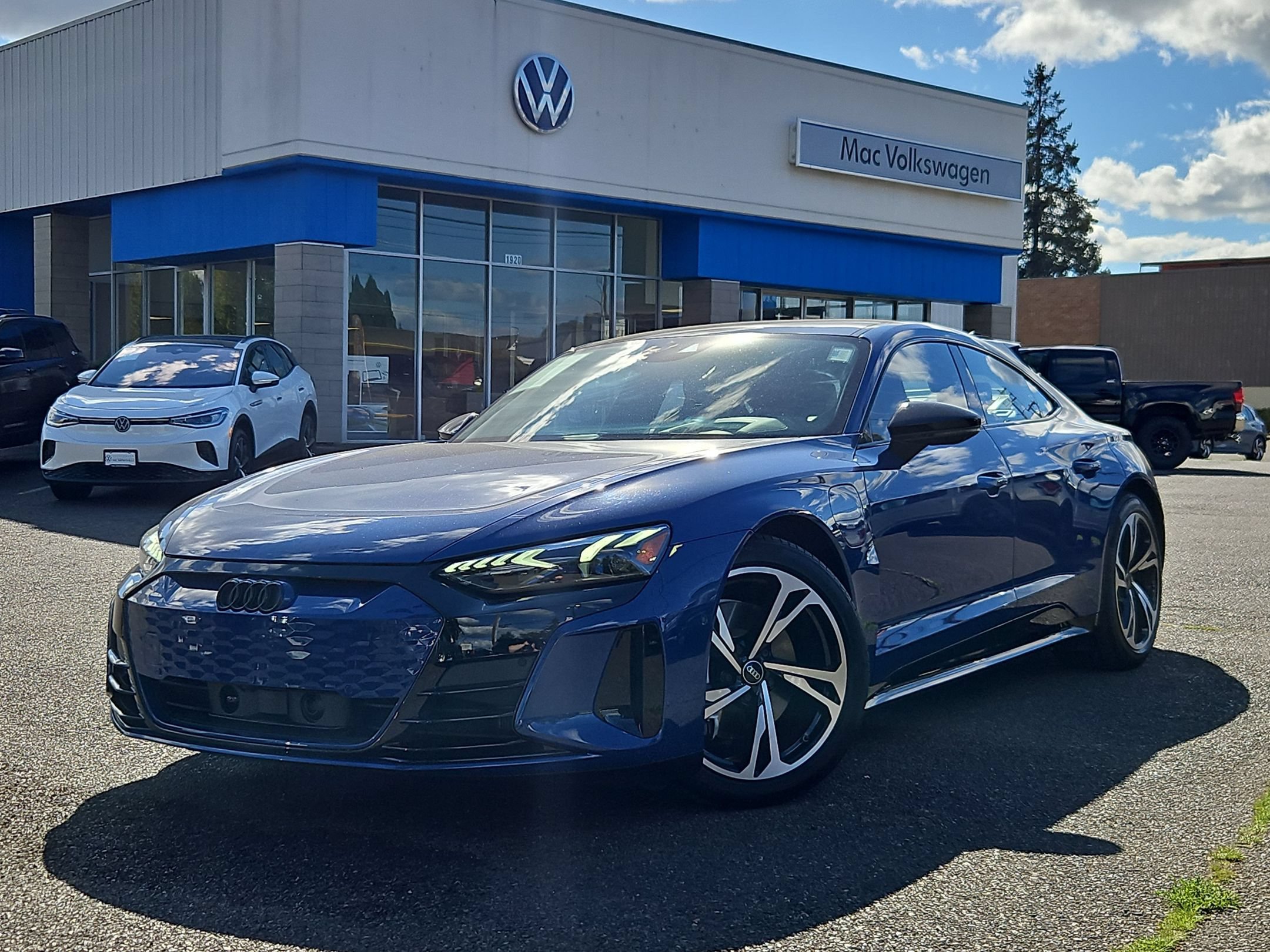 Used 2024 Audi e-tron GT Prestige w/ Prestige Package