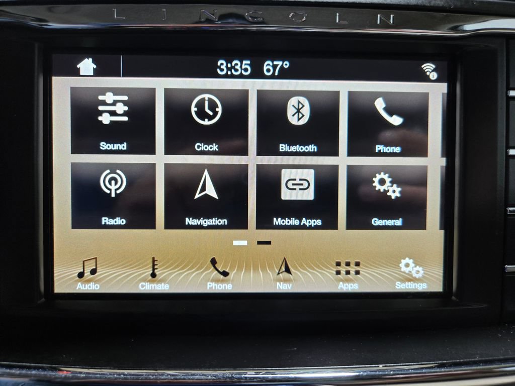 Used 2017 Lincoln Continental Reserve w/ Climate Package AWD/4WD image 21