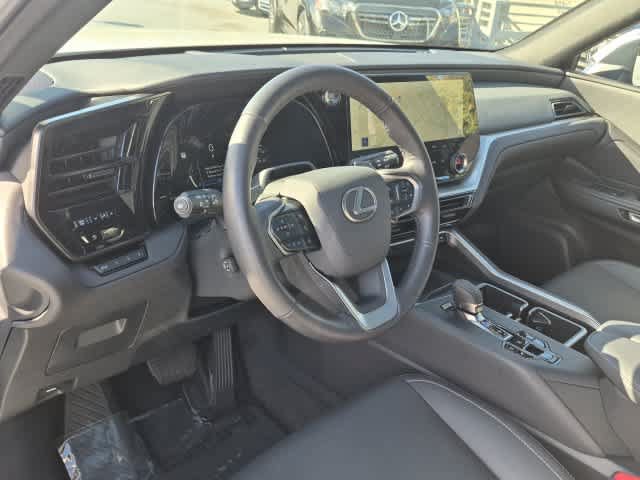Used 2025 Lexus TX 350 AWD w/ Technology Package image 10