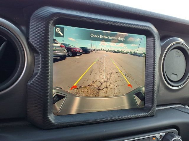 Used 2021 Jeep Gladiator Sport AWD/4WD image 11