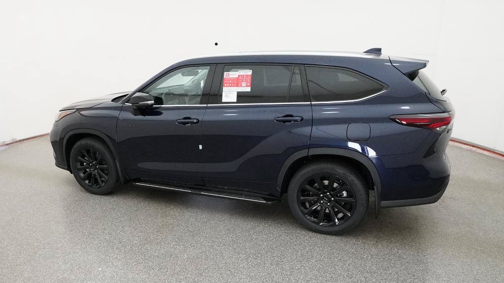 New 2026 Toyota Highlander Limited AWD/4WD image 7