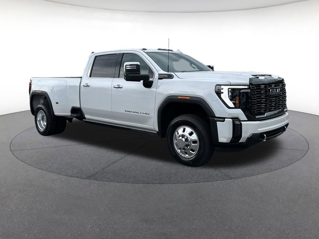 Used 2024 GMC Sierra 3500 Denali Ultimate AWD/4WD image 8