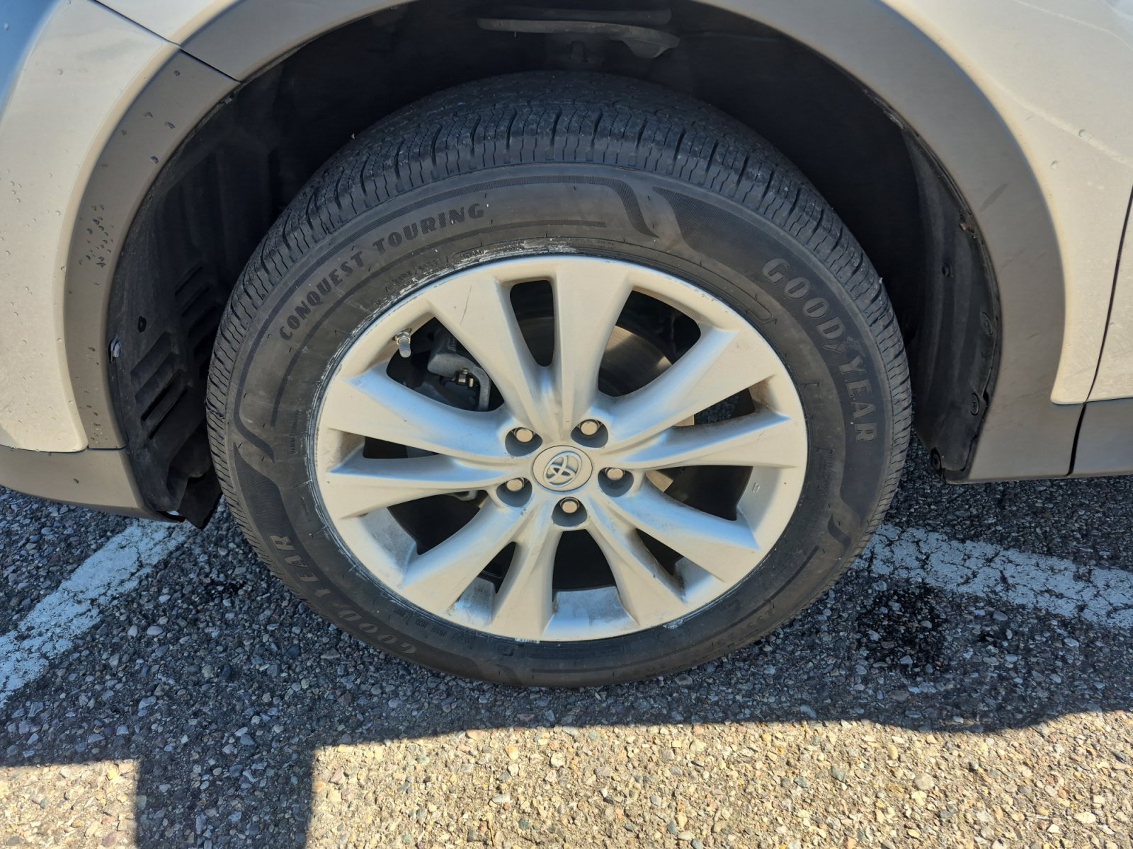 Used 2013 Toyota RAV4 Limited AWD/4WD image 25