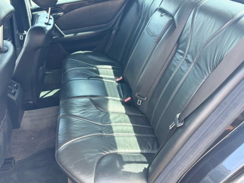 Used 1999 Mercedes-Benz E 55 AMG Sedan image 16