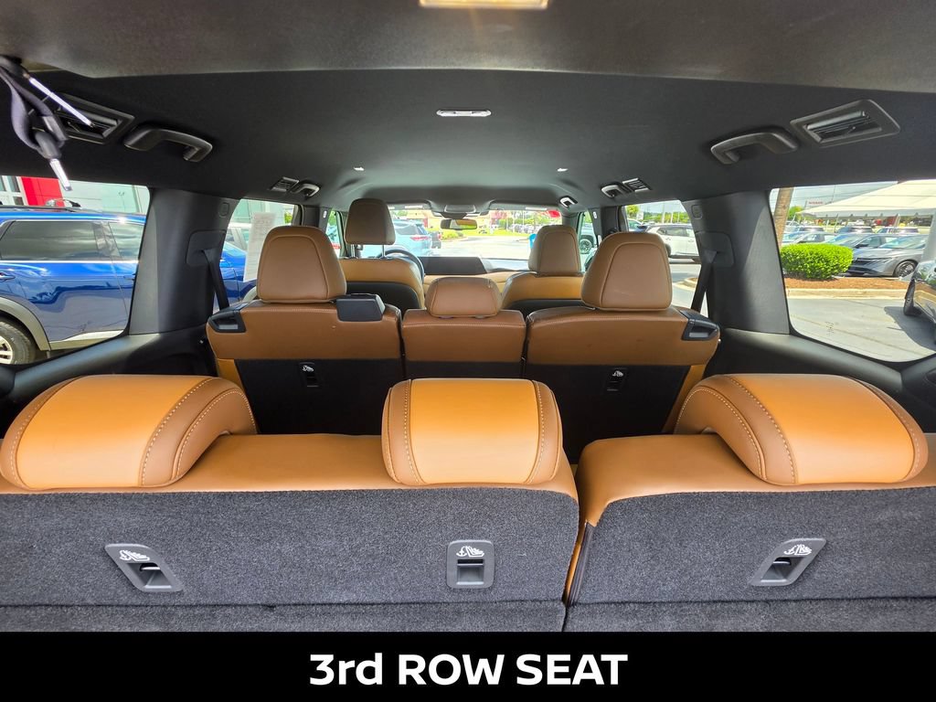 Certified 2025 Nissan Armada SL AWD/4WD image 13