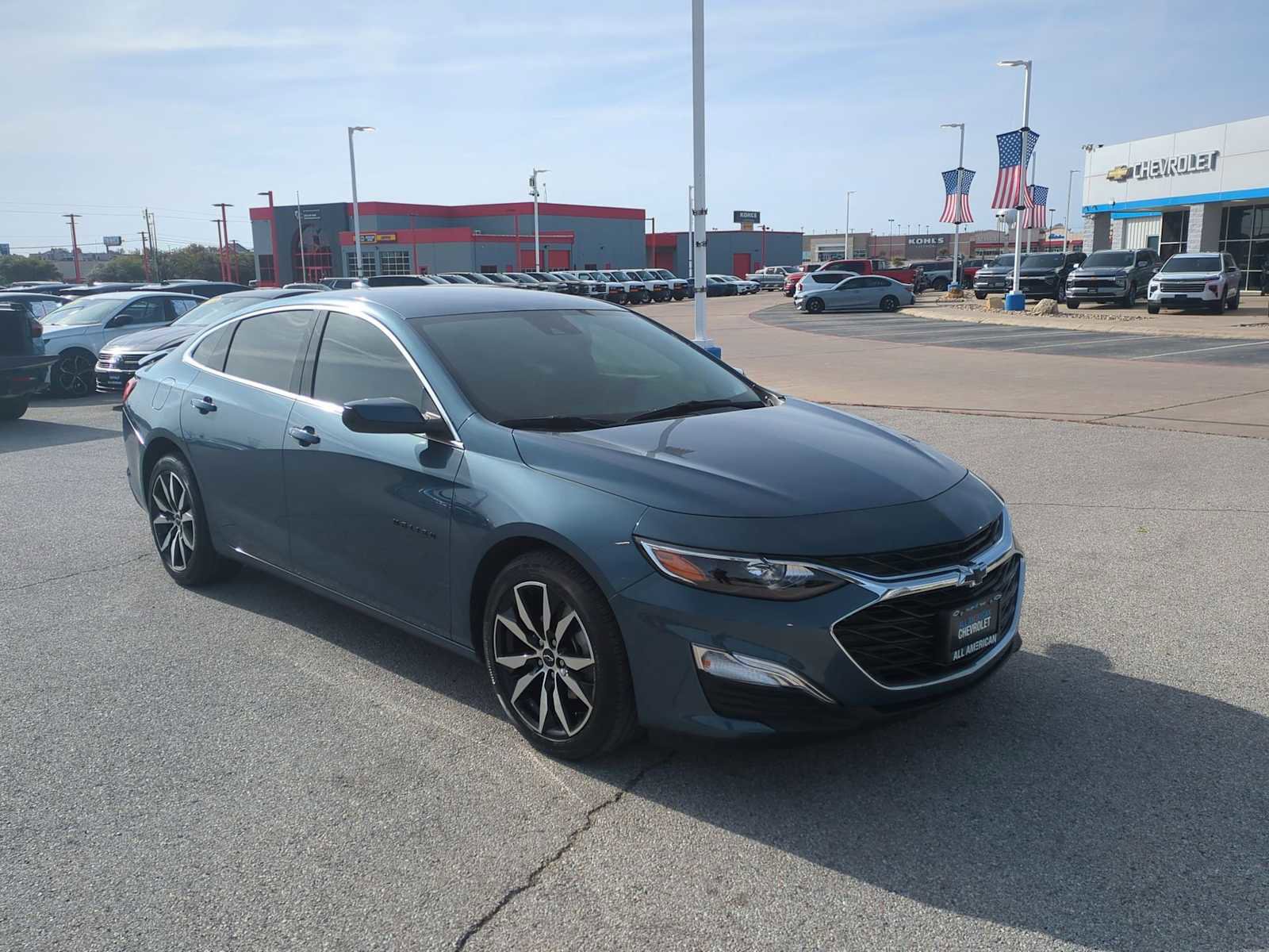 Used 2024 Chevrolet Malibu RS image 2