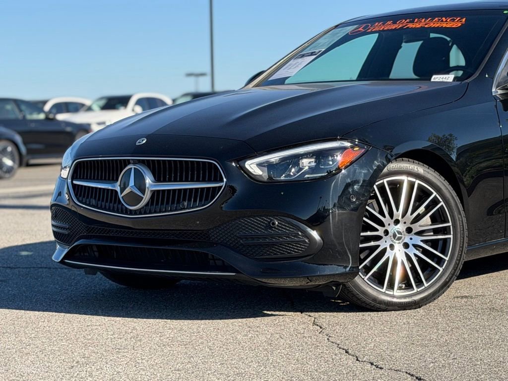 Used 2022 Mercedes-Benz C 300 4MATIC Sedan image 3